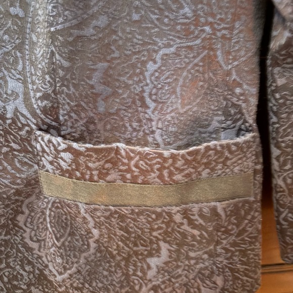 Cassis Navy Blue and Black Jacquard Print Suit Jacket, Size 8 - Picture 15 of 16